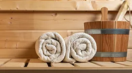 &Aacute;reas externas prontas para adapta&ccedil;&atilde;o de sauna e hidromassagem